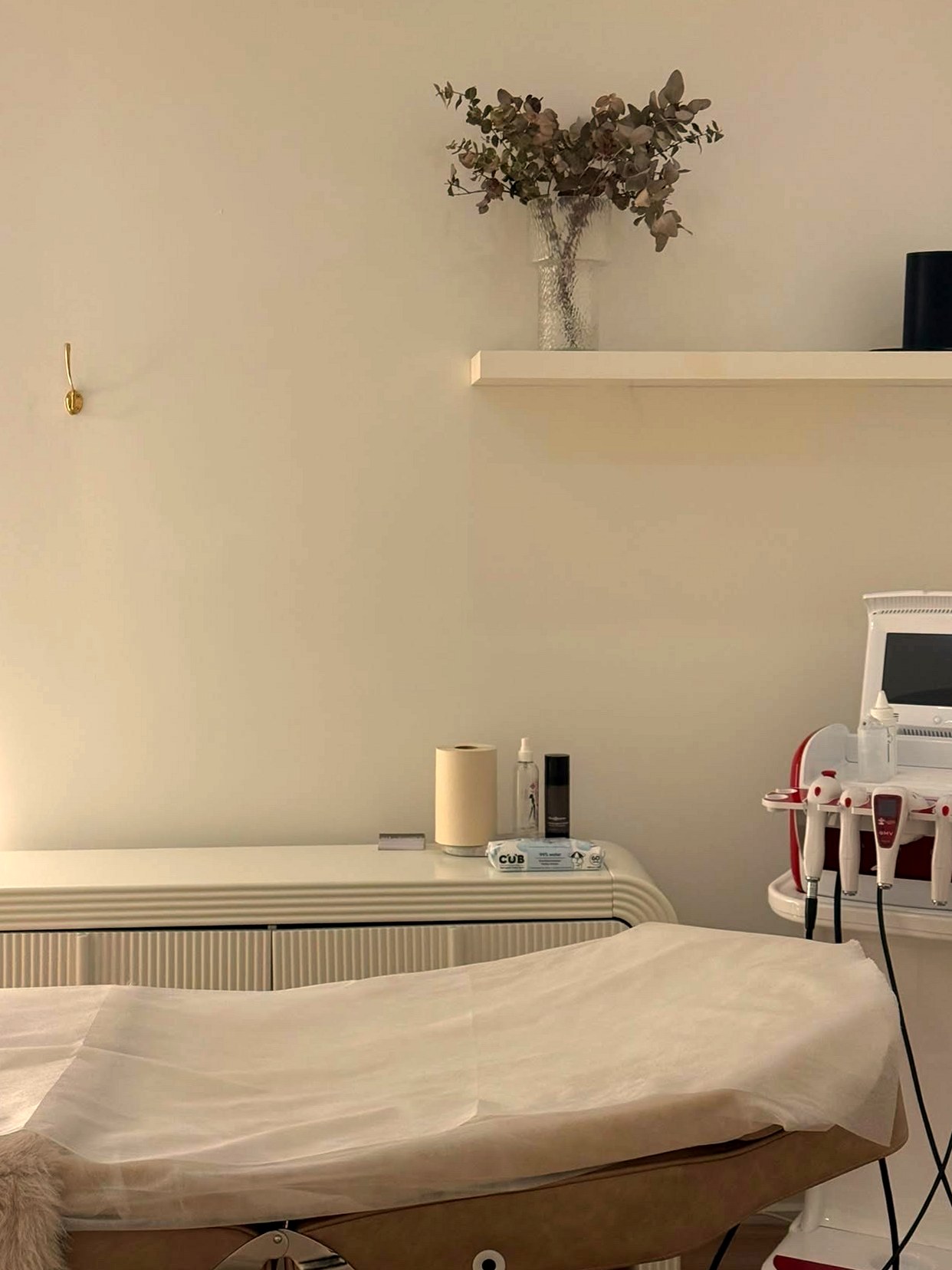 Bra + back area body contouring at El Asilo